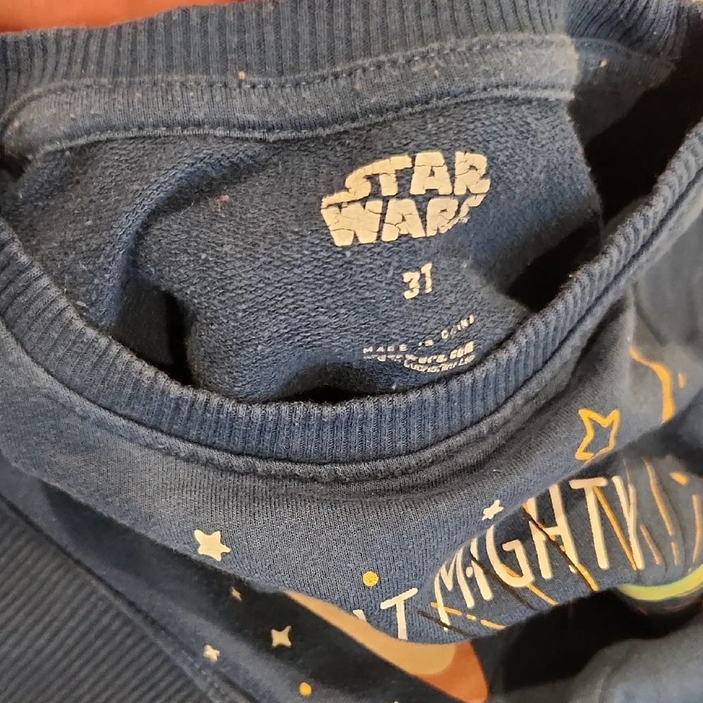 Bundle GAP Starr Wars Vans  Graphic Sweatshirt, Shoes Sleeveless Tshirt